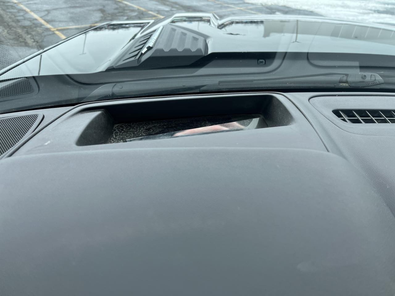 2022 Chevrolet Silverado 3500HD 3500HD LTZ Z71 Crew Cab 4WD DuramaxDiesel MidnightEdt LotsofOptions wSunroof Nav Saukville WI