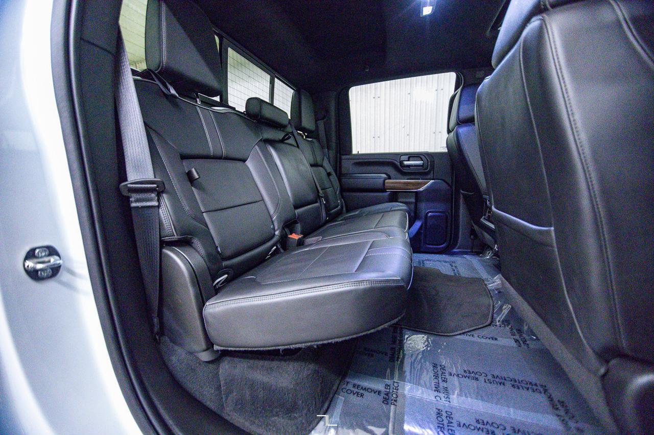 2022 Chevrolet Silverado 3500HD 4x4 Crew Cab High Country Diesel Leather Roof Nav Red Deer AB