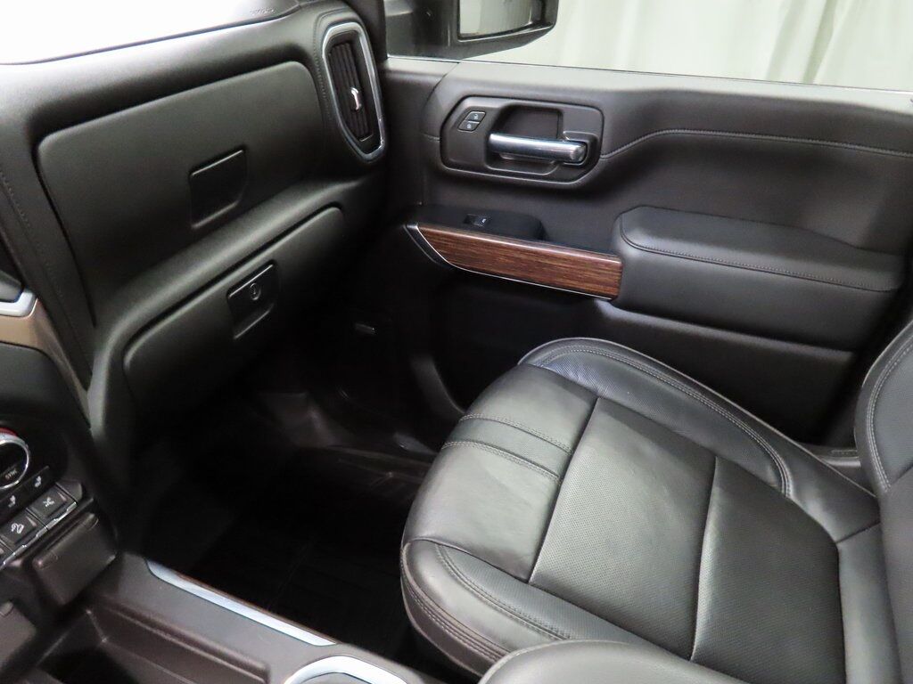 2022 Chevrolet Silverado 3500HD 4x4 Crew Cab High Country SRW Fond du Lac WI