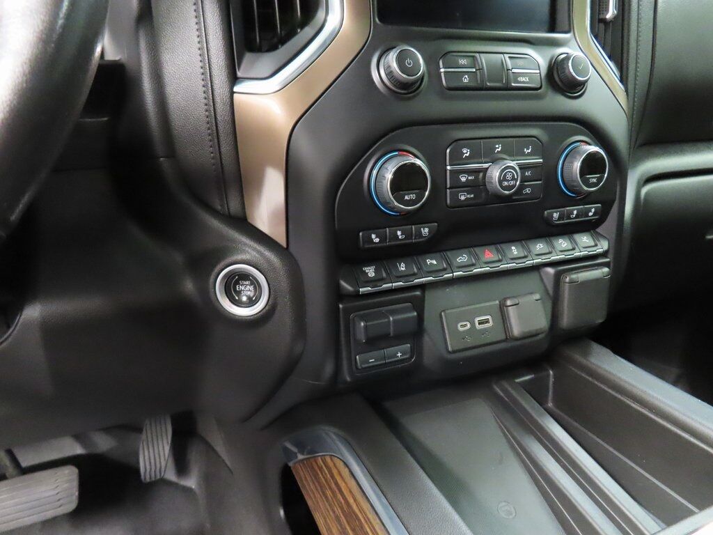 2022 Chevrolet Silverado 3500HD 4x4 Crew Cab High Country SRW Fond du Lac WI
