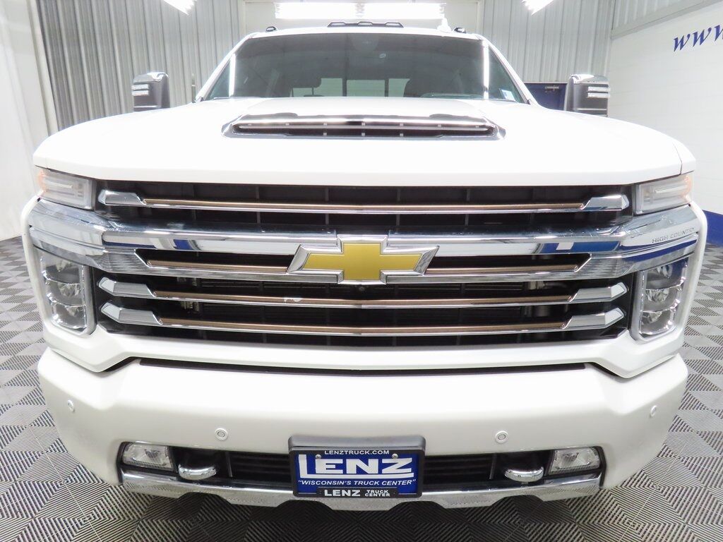 2022 Chevrolet Silverado 3500HD 4x4 Crew Cab High Country SRW Fond du Lac WI