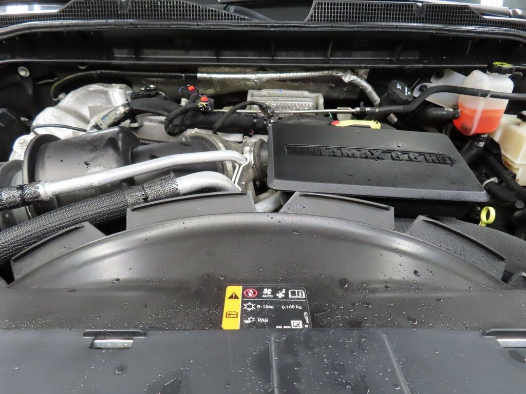 2022 Chevrolet Silverado 3500HD 4x4 Crew Cab High Country SRW Fond du Lac WI