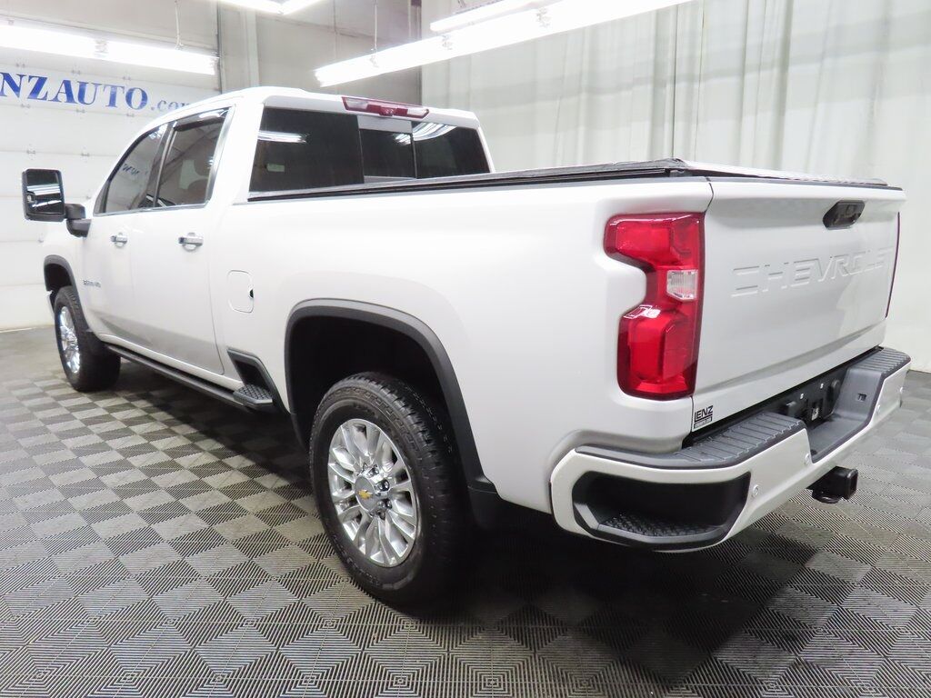 2022 Chevrolet Silverado 3500HD 4x4 Crew Cab High Country SRW Fond du Lac WI