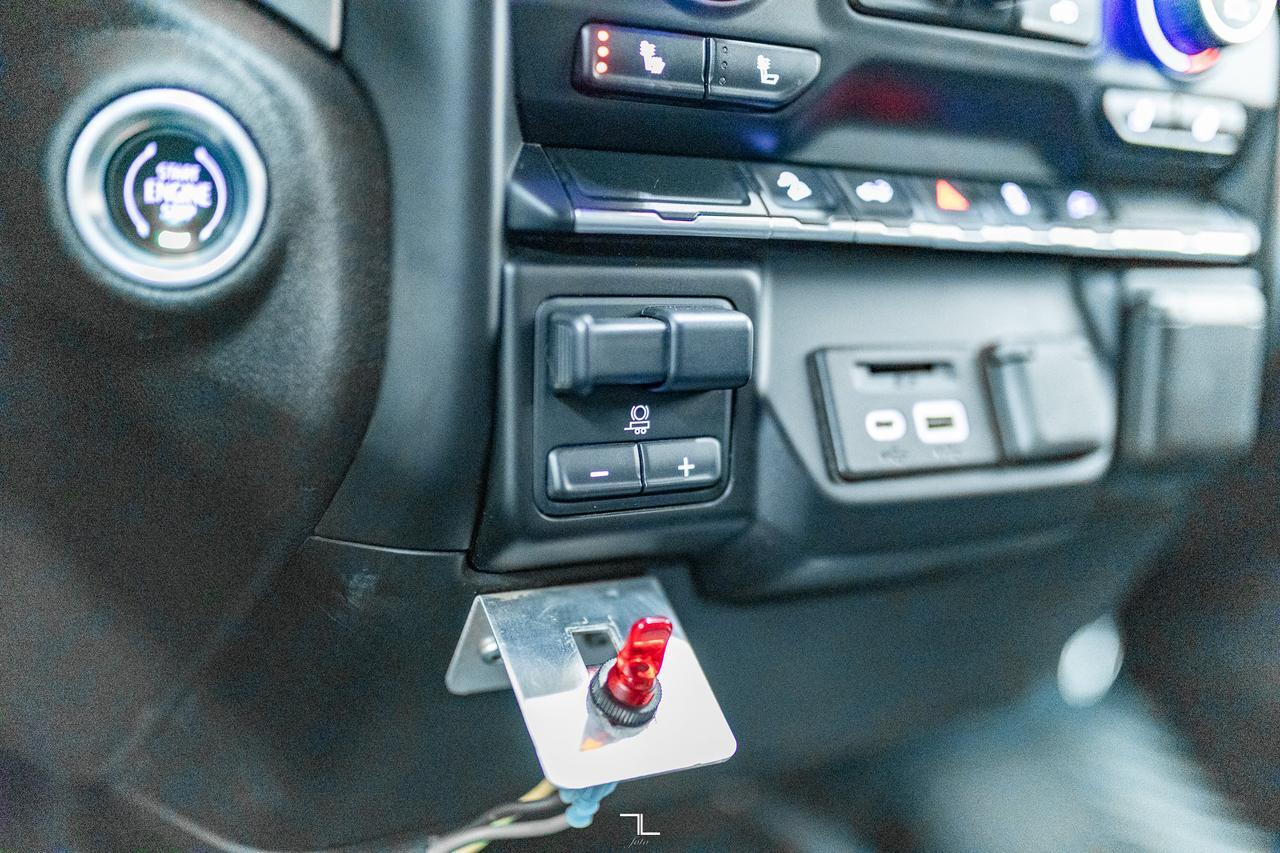 2022 Chevrolet Silverado 3500HD 4x4 Crew Cab LTZ Deck Leather BCam Red Deer AB