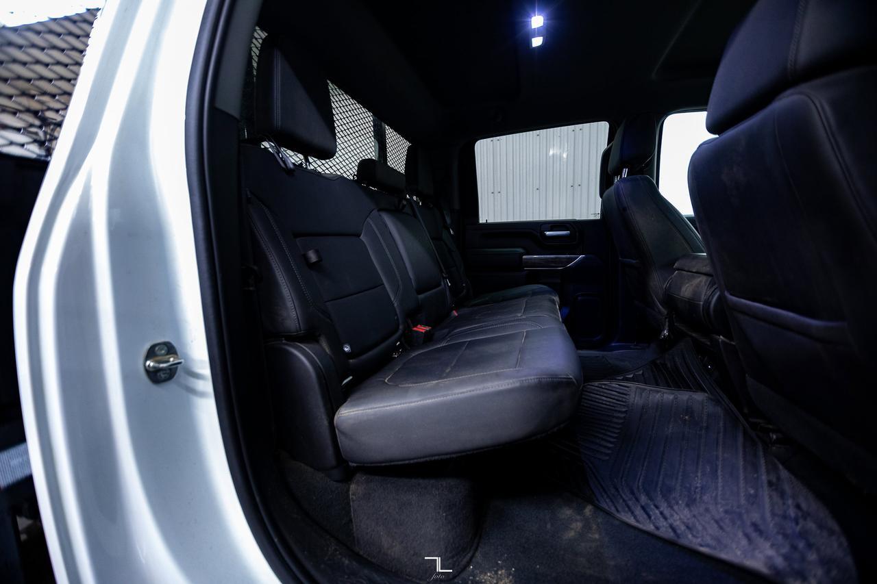 2022 Chevrolet Silverado 3500HD 4x4 Crew Cab LTZ Deck Leather BCam Red Deer AB