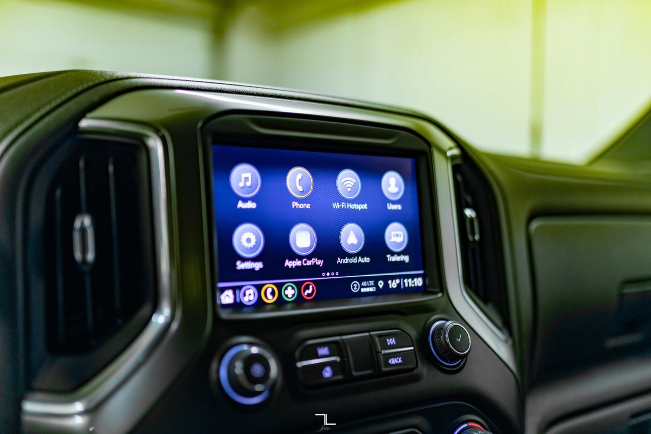 2022 Chevrolet Silverado 3500HD 4x4 Crew Cab LTZ Deck Leather BCam Red Deer AB