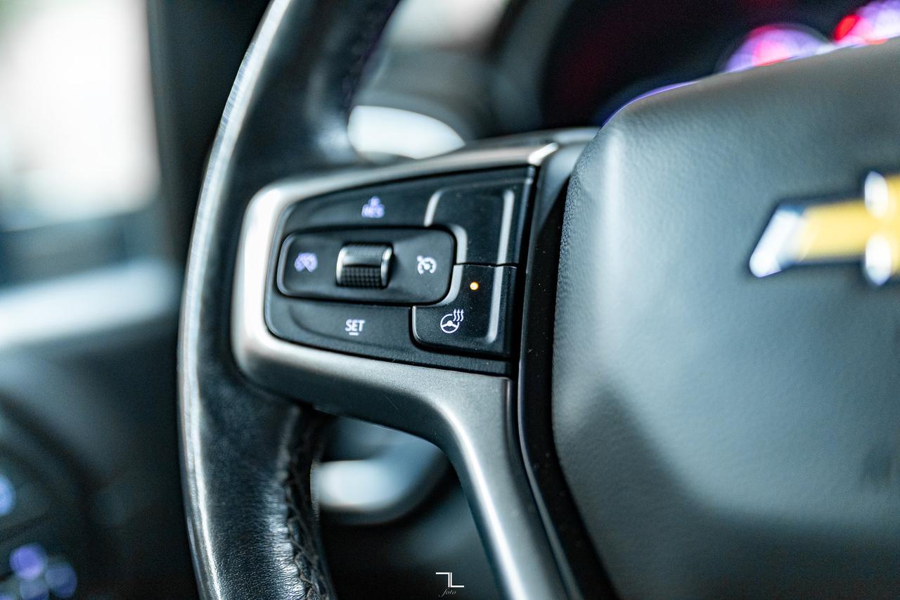 2022 Chevrolet Silverado 3500HD 4x4 Crew Cab LTZ Deck Leather BCam Red Deer AB