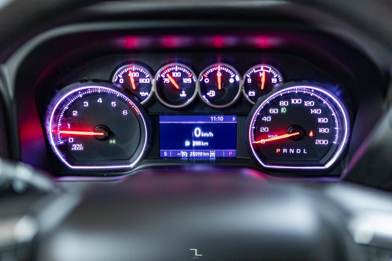 2022 Chevrolet Silverado 3500HD 4x4 Crew Cab LTZ Deck Leather BCam Red Deer AB