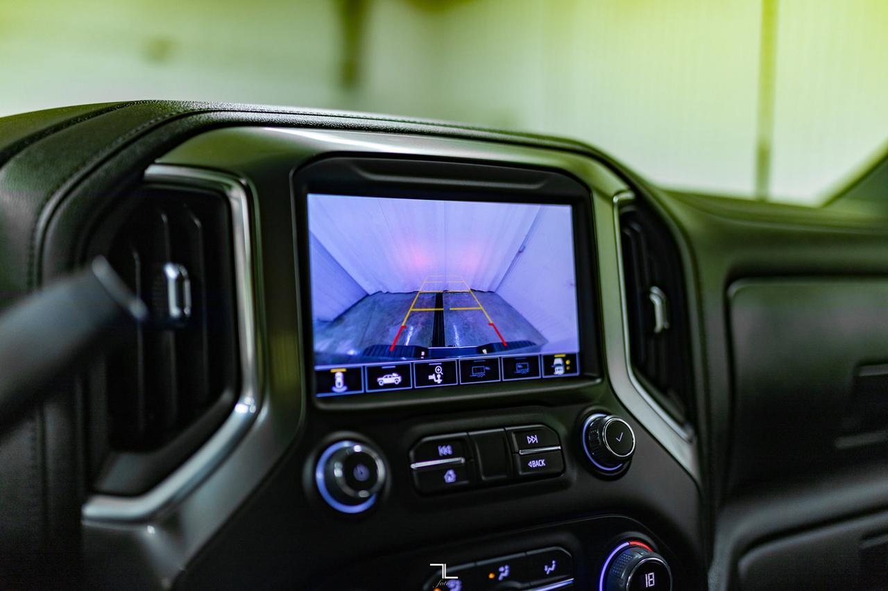 2022 Chevrolet Silverado 3500HD 4x4 Crew Cab LTZ Dually Diesel Leather Red Deer AB