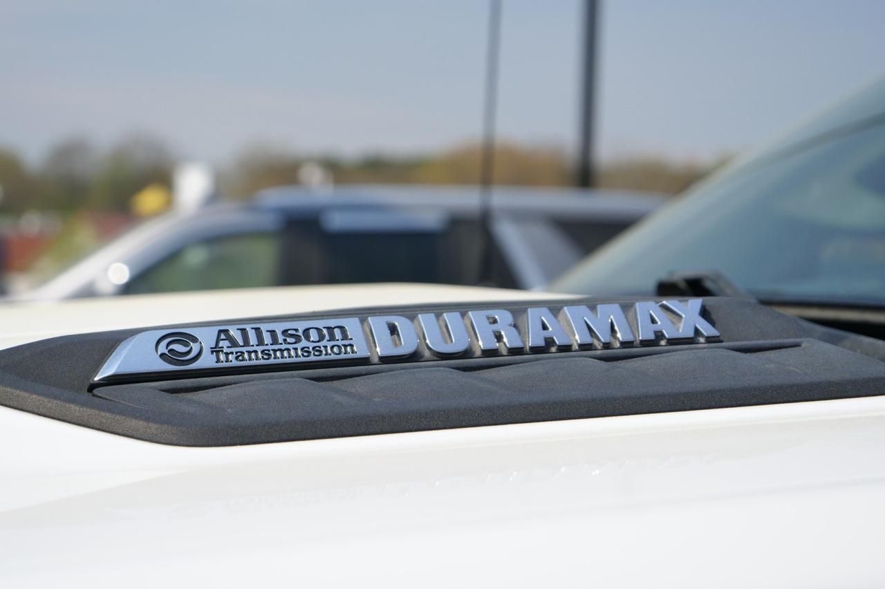 2022 Chevrolet Silverado 3500HD CC LT / Flat Bed / Turbo Diesel! Lincolnton NC