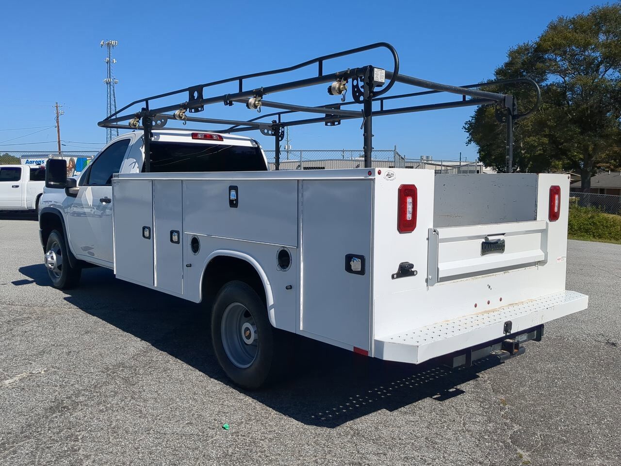 2022 Chevrolet Silverado 3500HD CC Service Body Winder GA