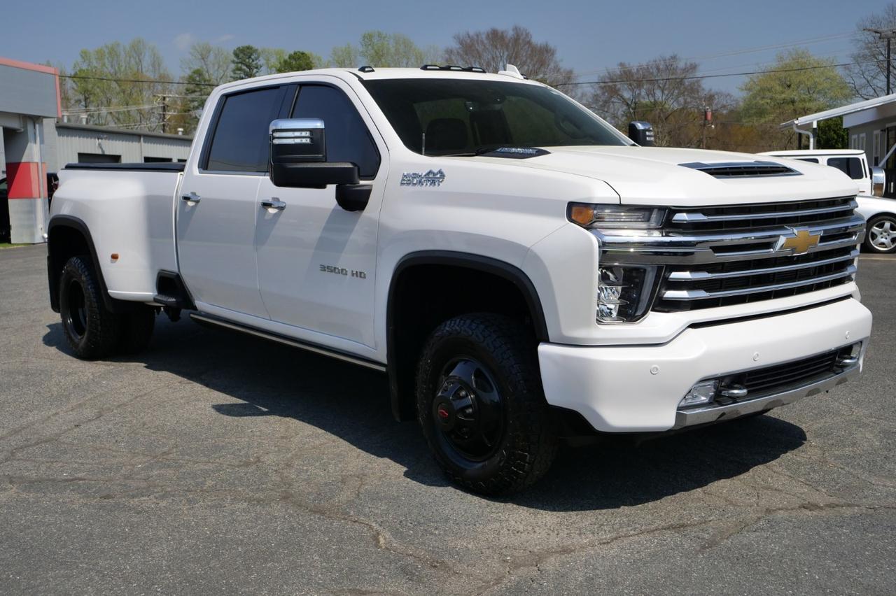2022 Chevrolet Silverado 3500HD High Country 4X4 /Built Lincolnton NC