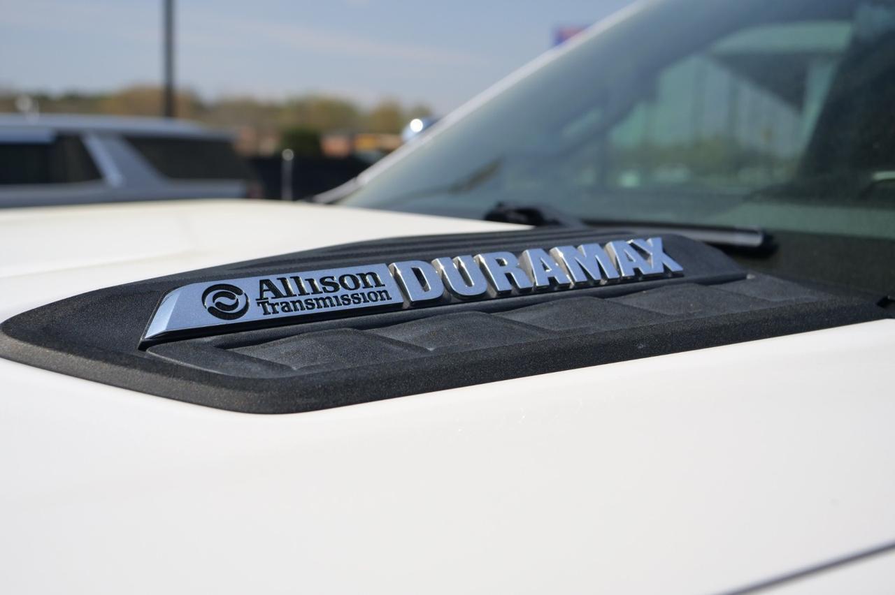 2022 Chevrolet Silverado 3500HD High Country 4X4 / DRW / Technology Package / Diesel! Lincolnton NC