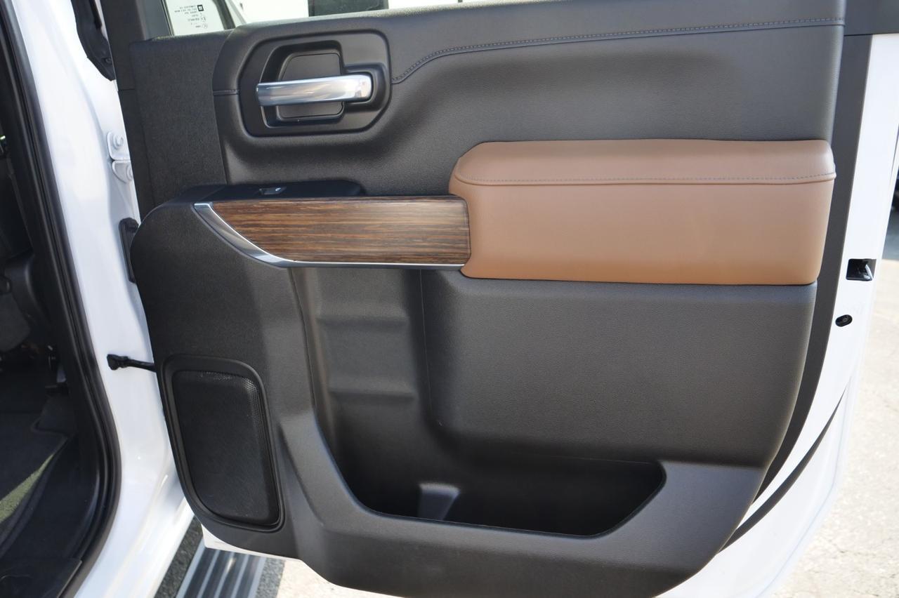 2022 Chevrolet Silverado 3500HD High Country 4X4 / DRW / Technology Package / Diesel! Lincolnton NC