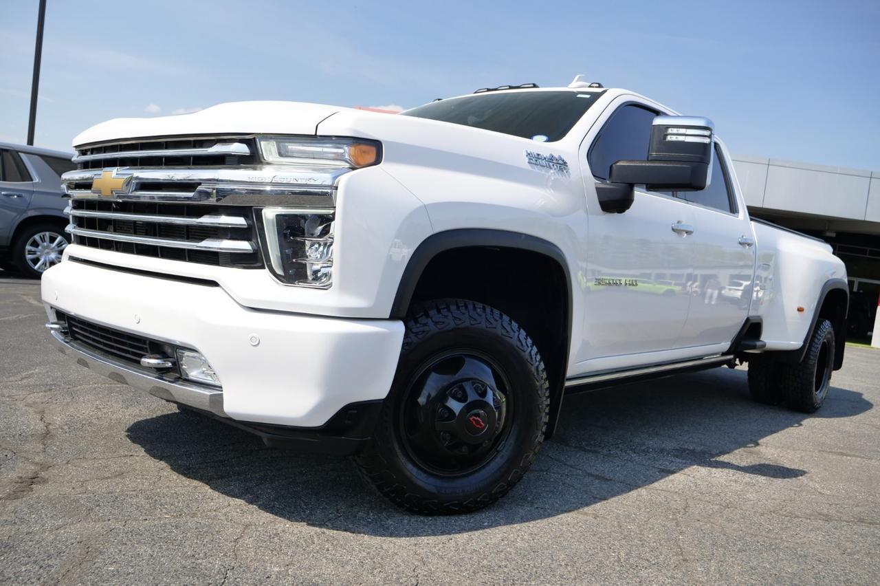 2022 Chevrolet Silverado 3500HD High Country 4X4 / DRW / Technology Package / Diesel! Lincolnton NC