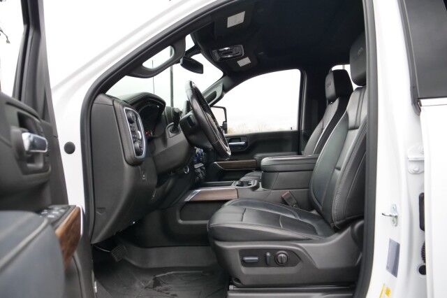 2022 Chevrolet Silverado 3500HD High Country 4X4 / Duramax Diesel / Multiflex Tailgate! High Point NC