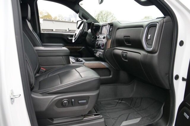 2022 Chevrolet Silverado 3500HD High Country 4X4 / Duramax Diesel / Multiflex Tailgate! High Point NC