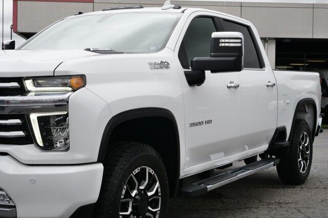 2022 Chevrolet Silverado 3500HD High Country 4X4 / Duramax Diesel / Multiflex Tailgate! High Point NC
