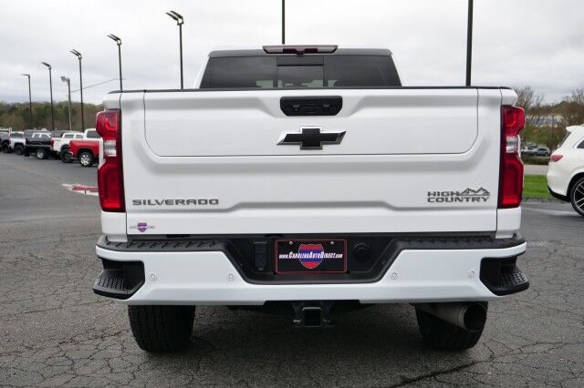 2022 Chevrolet Silverado 3500HD High Country 4X4 / Duramax Diesel / Multiflex Tailgate! High Point NC