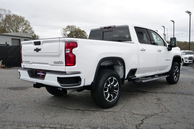 2022 Chevrolet Silverado 3500HD High Country 4X4 / Duramax Diesel / Multiflex Tailgate! High Point NC