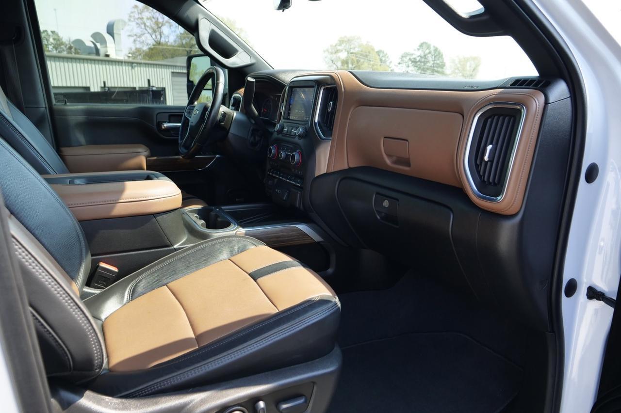 2022 Chevrolet Silverado 3500HD High Country 4X4 / Technology Package / Diesel! Lincolnton NC