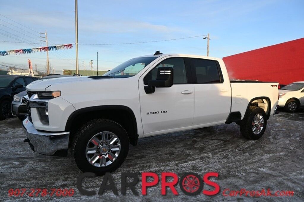 2022 Chevrolet Silverado 3500HD LT - 6.6L V8 - Crew Cab - Heated Front Seats - Remote Start - Heated Steering Wheel - Convenience Pkg 1 & 2 - Seats 6 - Back Up Camera - Brake Controller - Bedliner -Tow Pkg