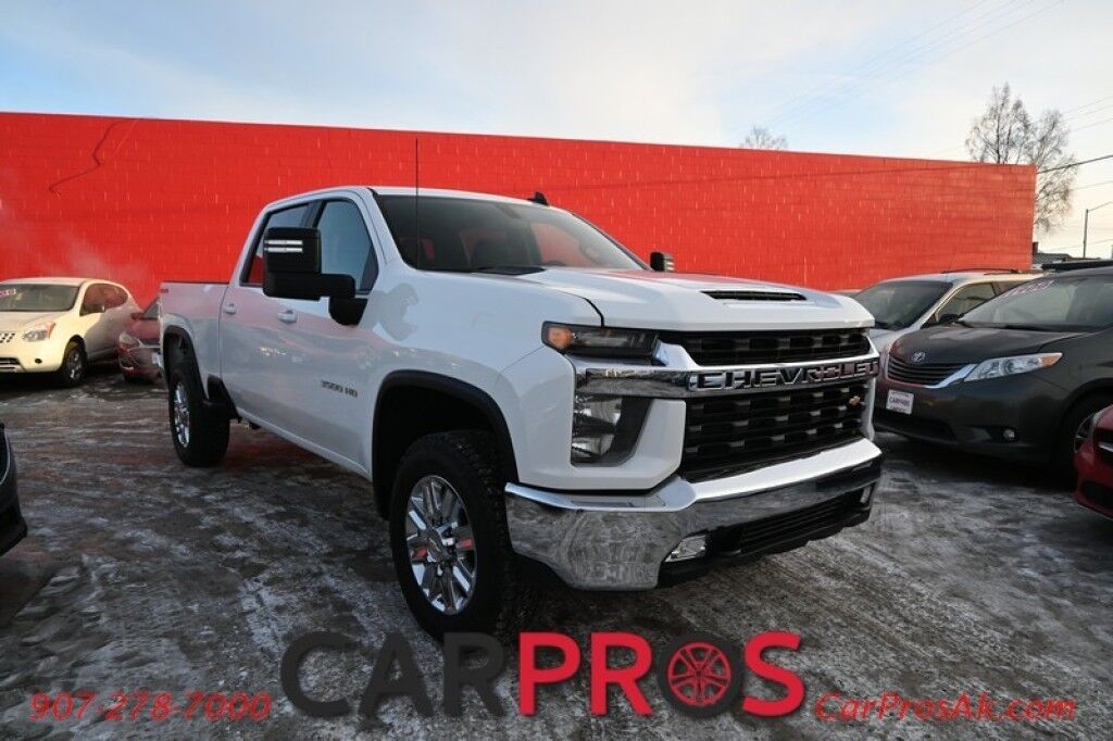 2022 Chevrolet Silverado 3500HD LT - 6.6L V8 - Crew Cab - Heated Front Seats - Remote Start - Heated Steering Wheel - Convenience Pkg 1 & 2 - Seats 6 - Back Up Camera - Brake Controller - Bedliner -Tow Pkg