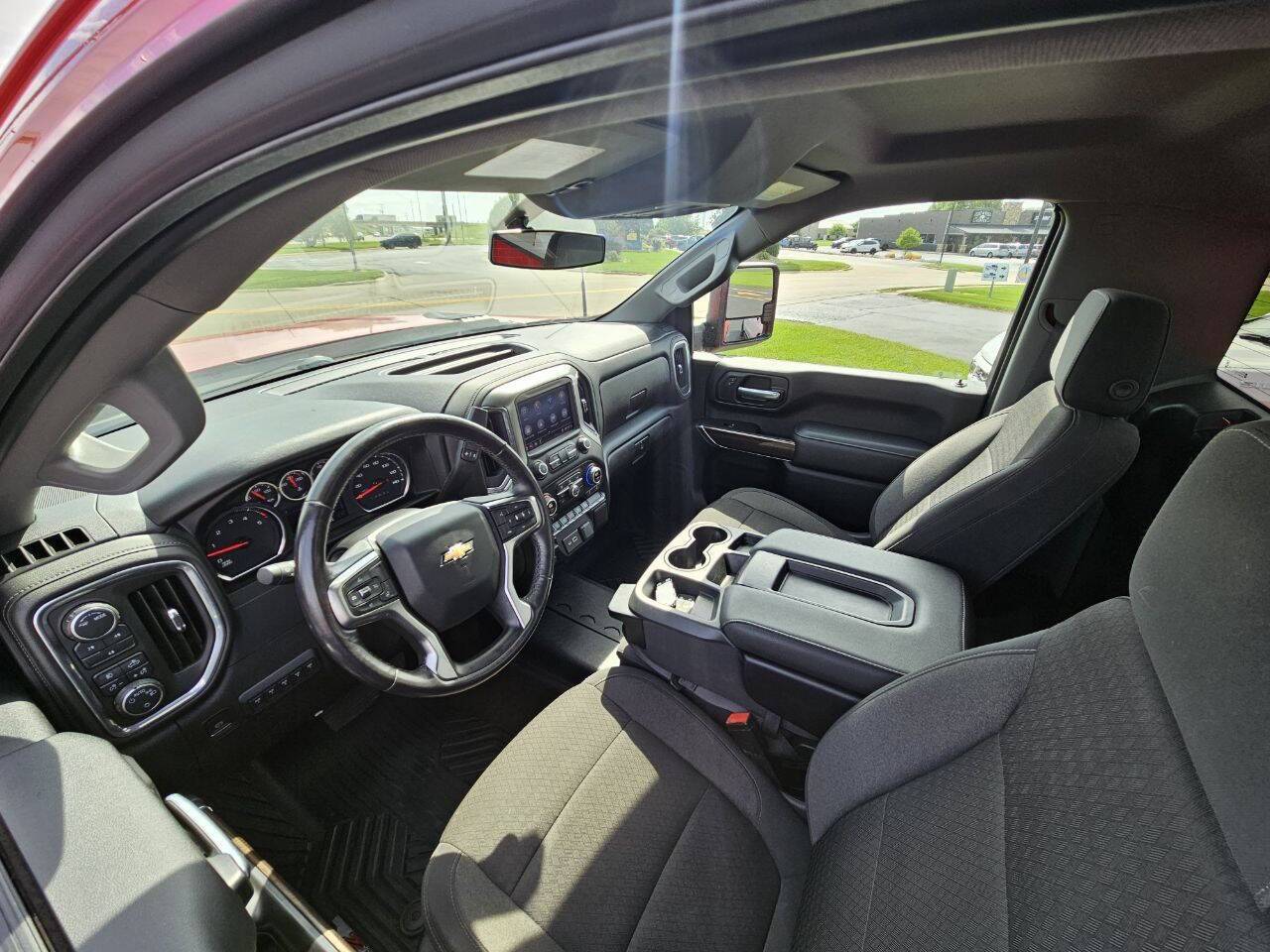 2022 Chevrolet Silverado 3500HD LT 4x4 2dr Regular Cab LB SRW Eldridge IA