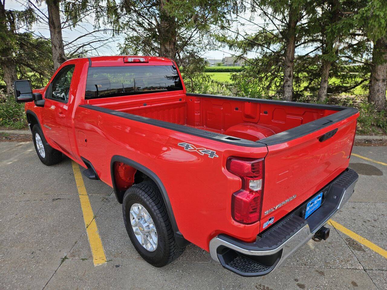 2022 Chevrolet Silverado 3500HD LT 4x4 2dr Regular Cab LB SRW Eldridge IA