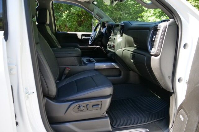 2022 Chevrolet Silverado 3500HD LTZ DRW 4x4 / Turbo Diesel / ARE Bed Cap! High Point NC
