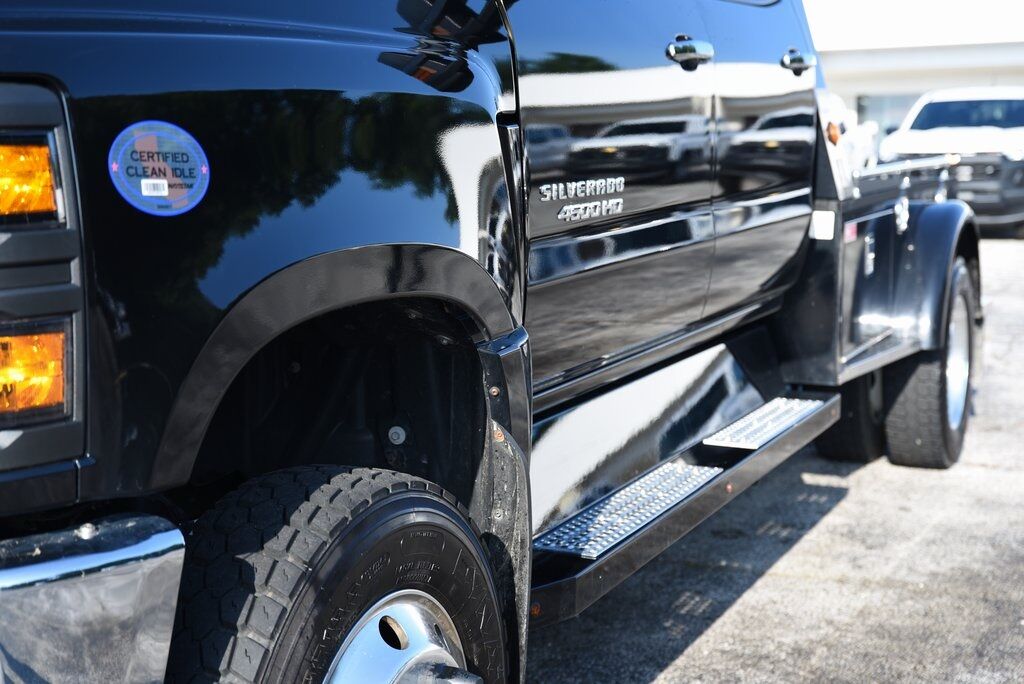 2022 Chevrolet Silverado 4500HD 1LT Akron