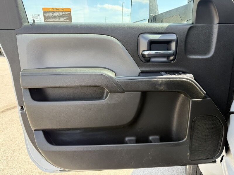 2022 Chevrolet Silverado 5500 4x4 Diesel Work Truck Collinsville OK