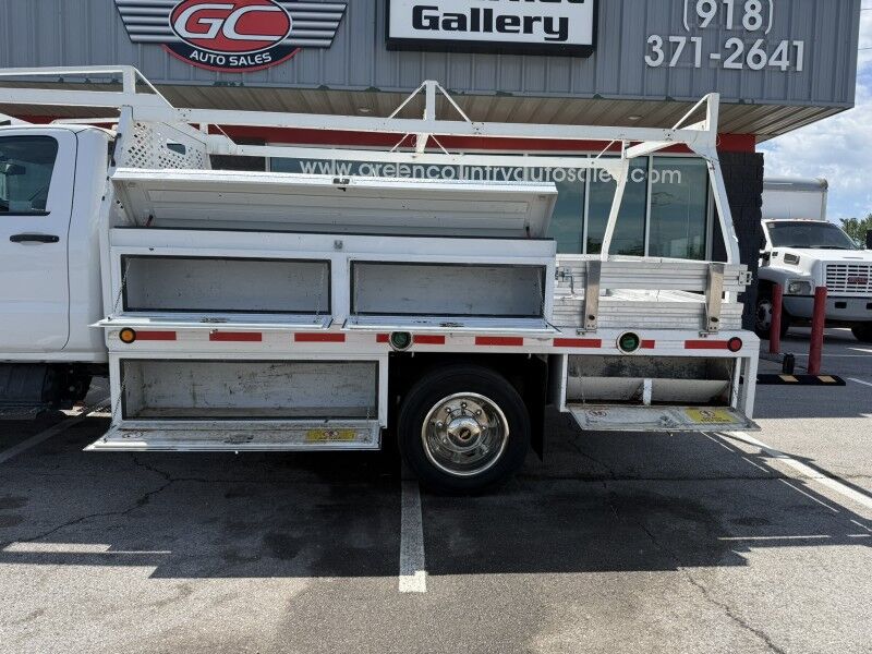 2022 Chevrolet Silverado 5500 4x4 Diesel Work Truck Collinsville OK