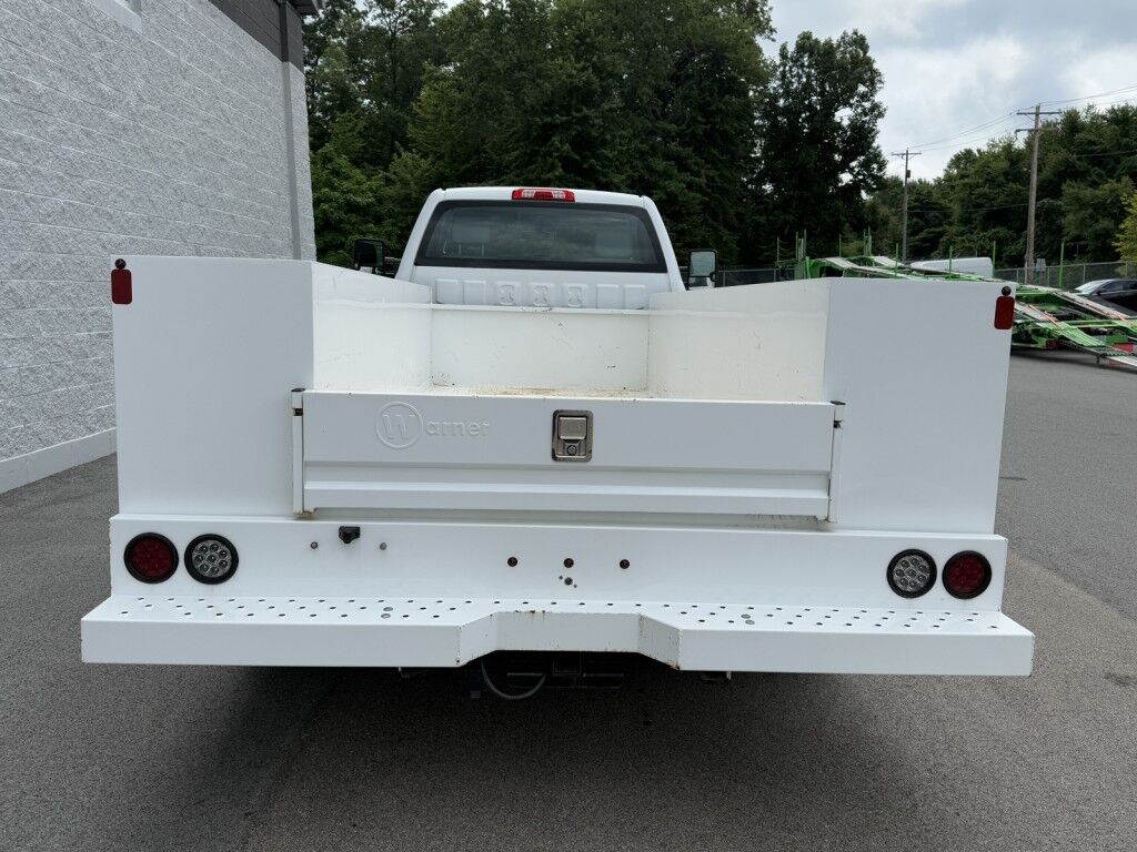 2022 Chevrolet Silverado 5500 MD Service Body Duramax Diesel Maumee OH