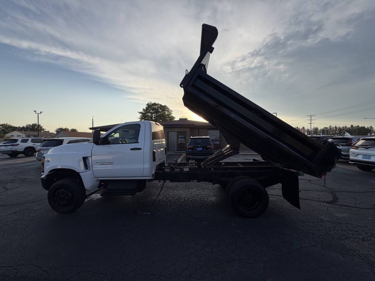 2022 Chevrolet Silverado 6500HD 4X4 2dr Regular Cab Eldridge IA