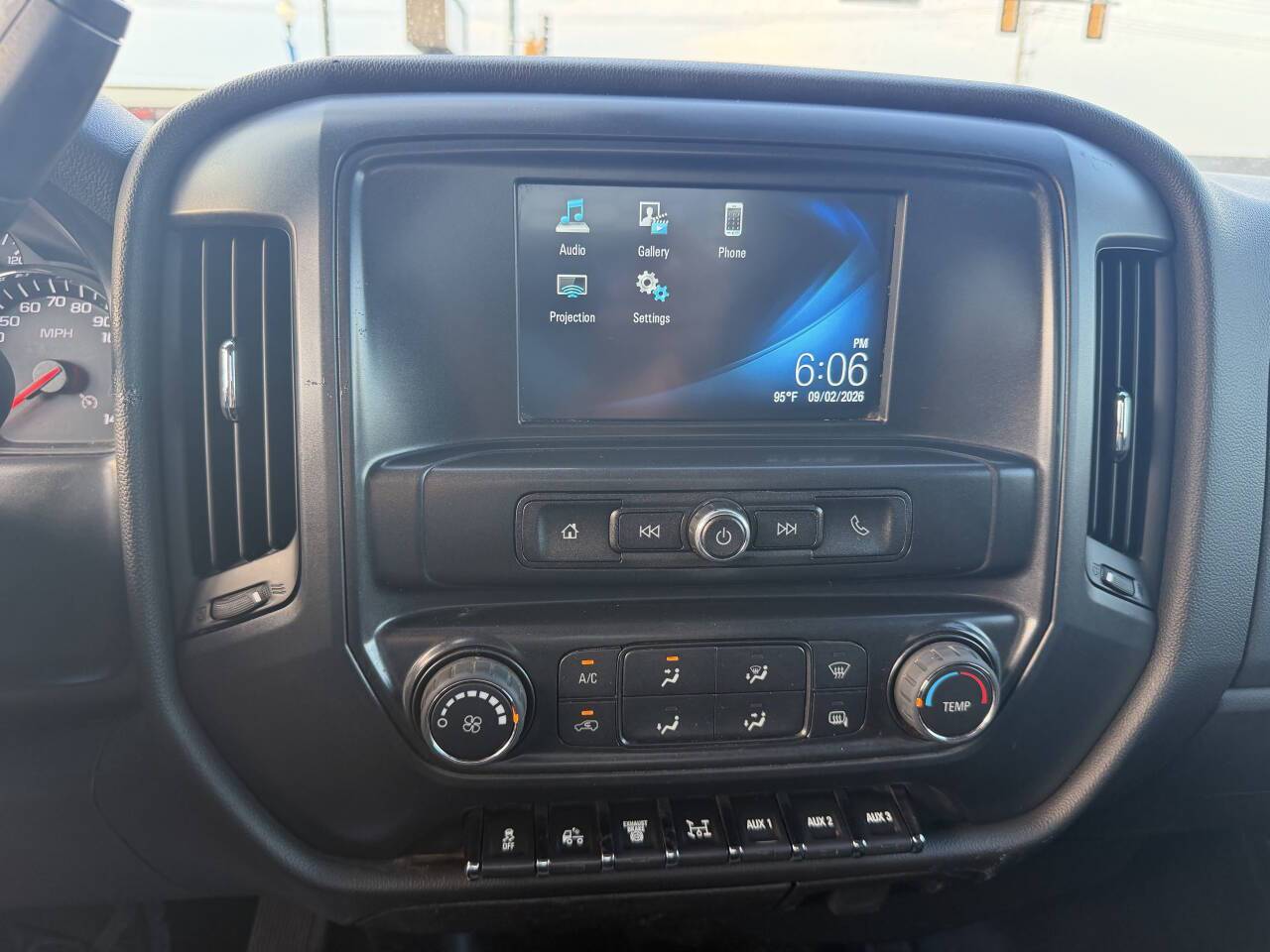 2022 Chevrolet Silverado 6500HD 4X4 2dr Regular Cab Eldridge IA