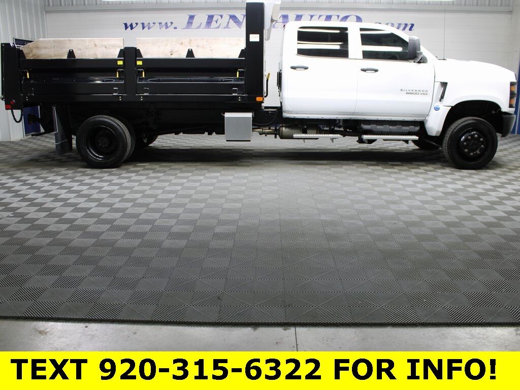 2022 Chevrolet Silverado 6500HD 4x4 Crew Cab WT DRW Fond du Lac WI