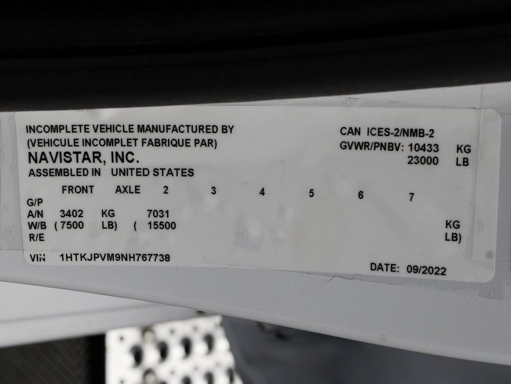 2022 Chevrolet Silverado 6500HD 4x4 Crew Cab WT DRW Fond du Lac WI