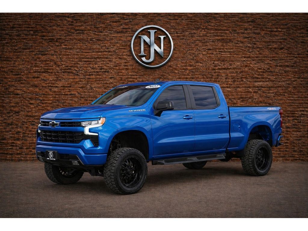 2022 Chevrolet Silverado RST