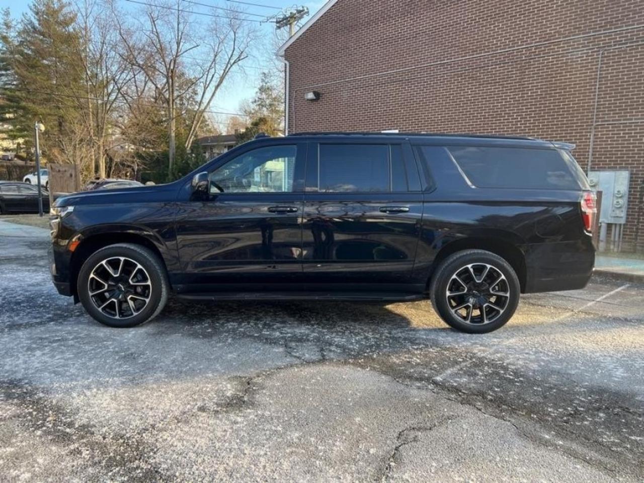 2022 Chevrolet Suburban 4WD 4dr RST Yonkers NY