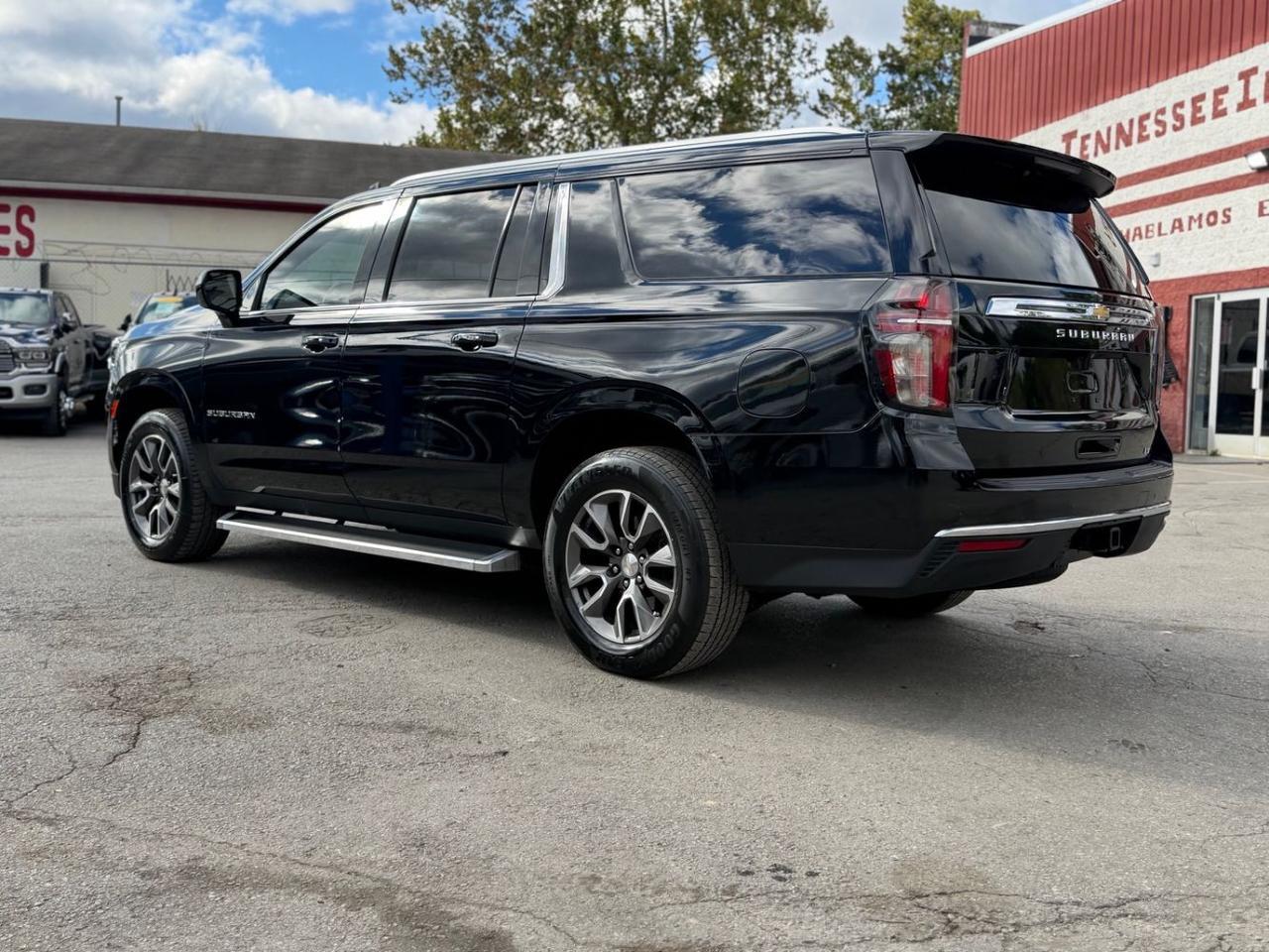 2022 Chevrolet Suburban 4WD LT Nashville TN