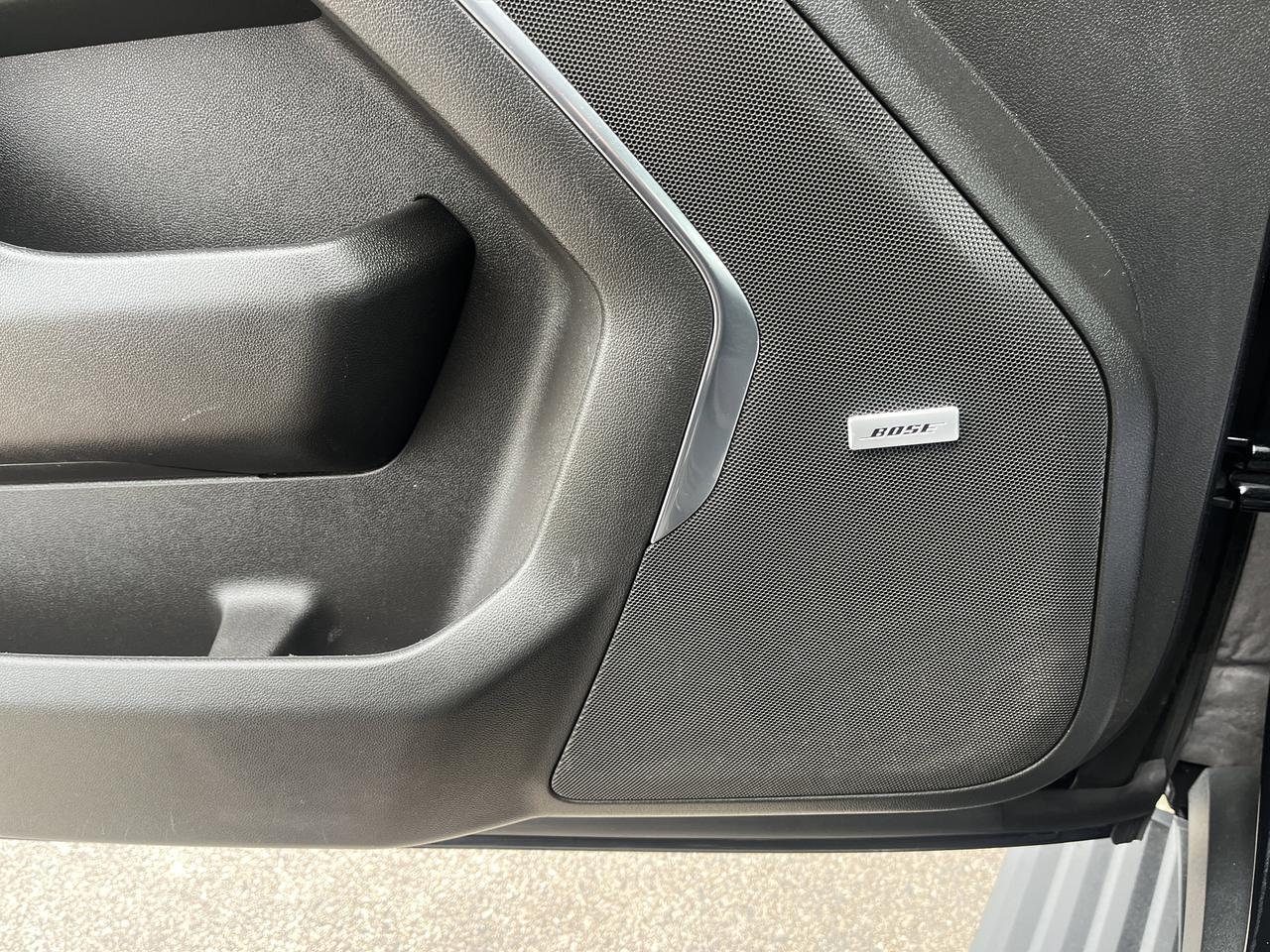 2022 Chevrolet Suburban High Country 4WD HC-Deluxe EnhTralerViewPkgs w/Sunroof 22s AdptvCrz PwrRetractStps BlackBowties Saukville WI