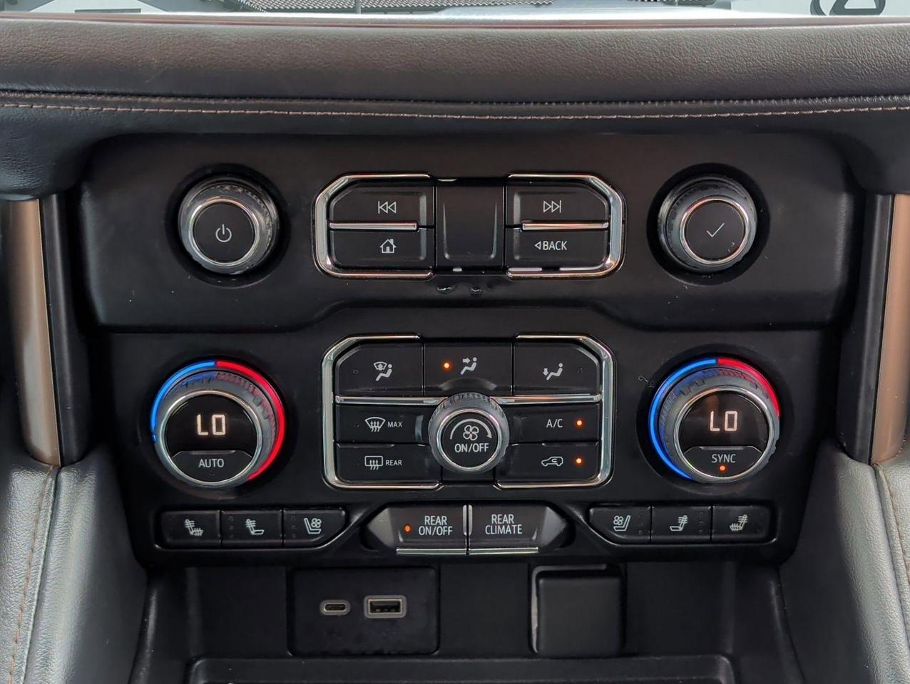 2022 Chevrolet Suburban High Country San Juan TX