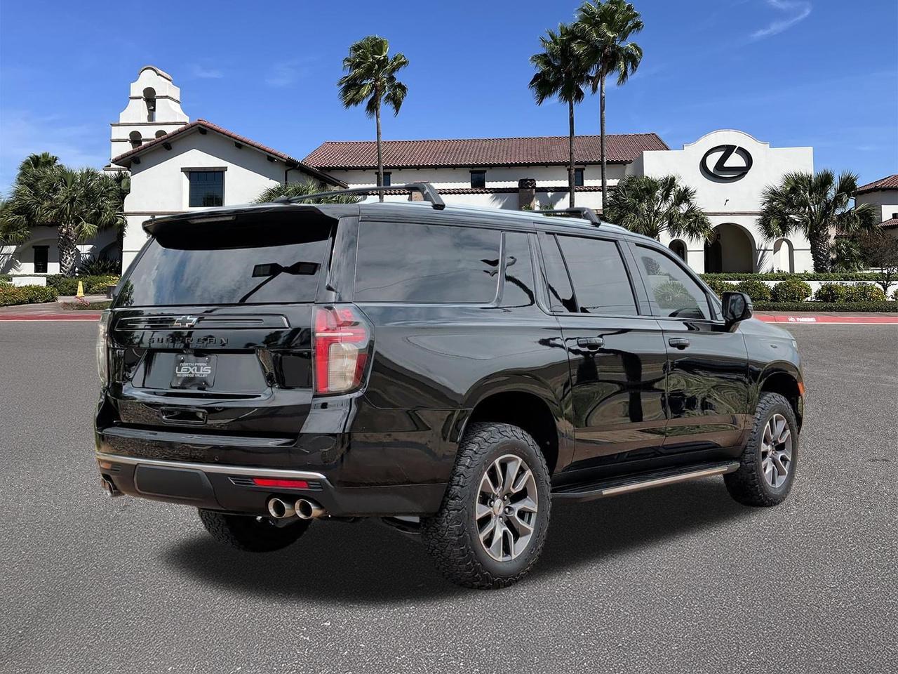 2022 Chevrolet Suburban High Country