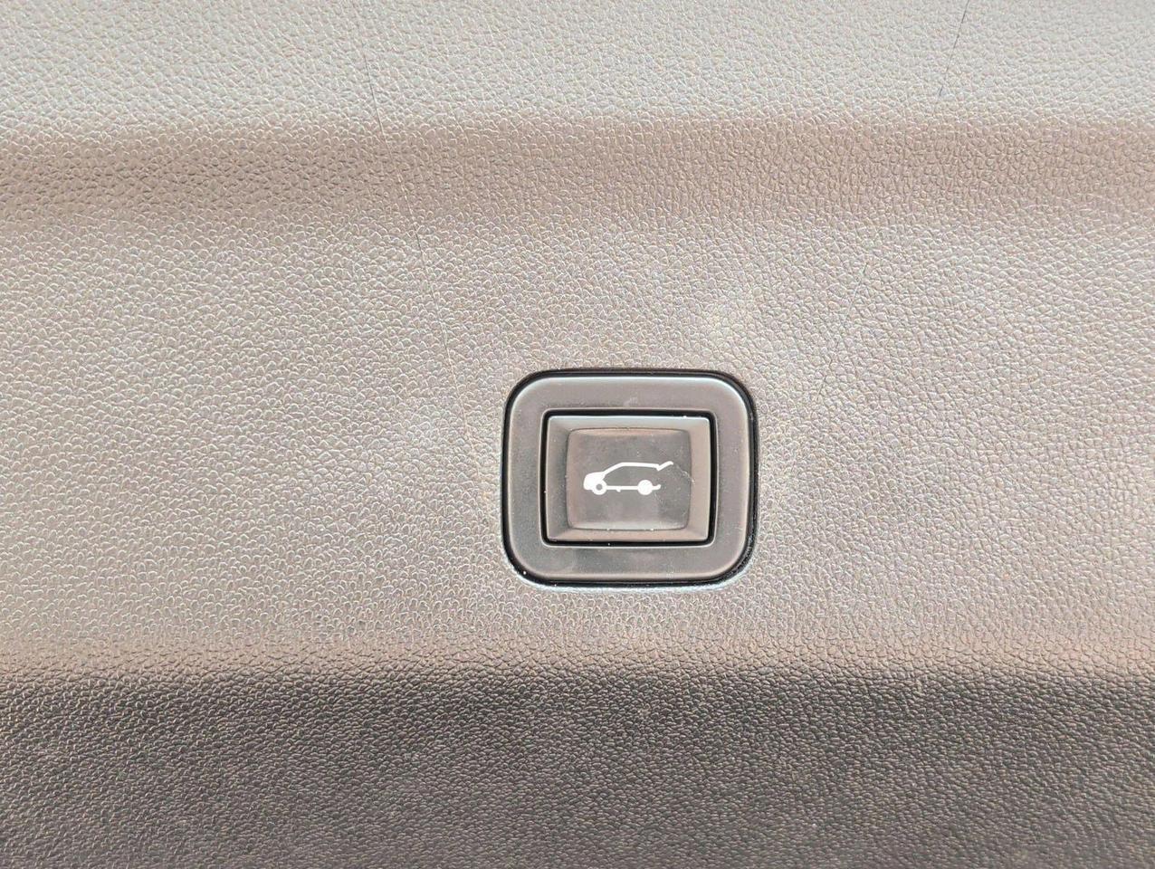 2022 Chevrolet Suburban High Country San Juan TX