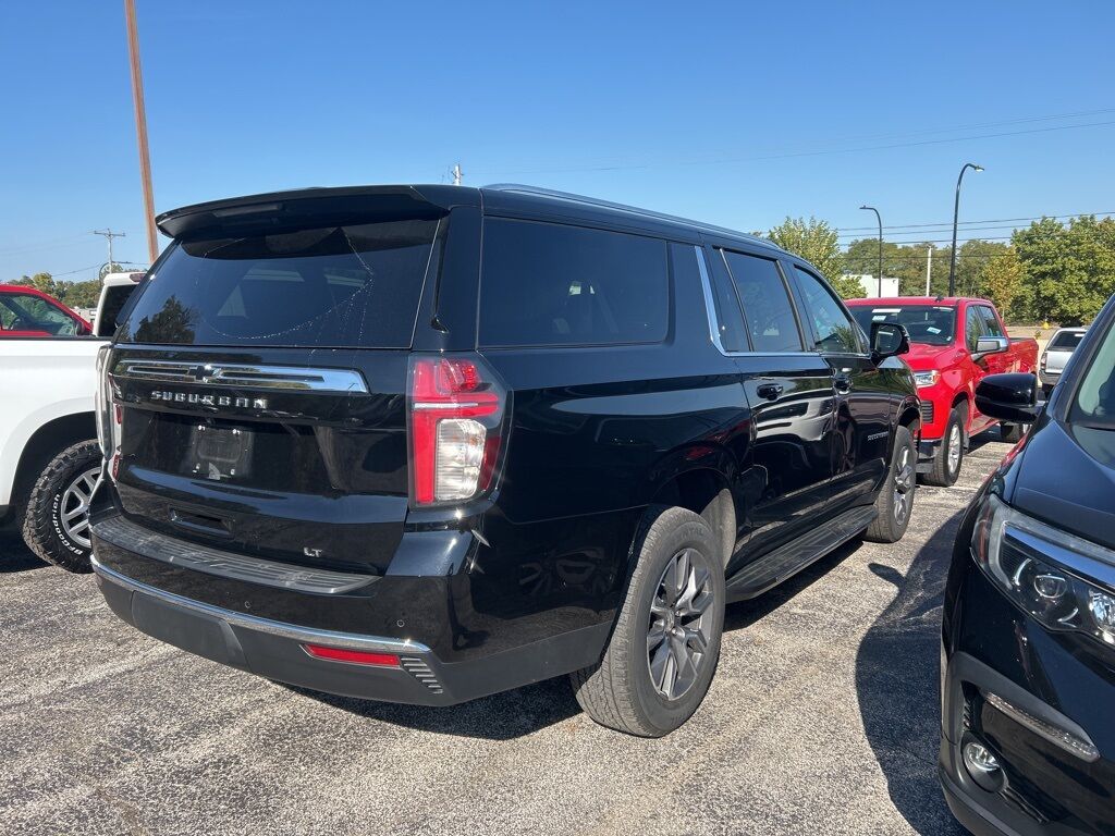 2022 Chevrolet Suburban LT Akron OH