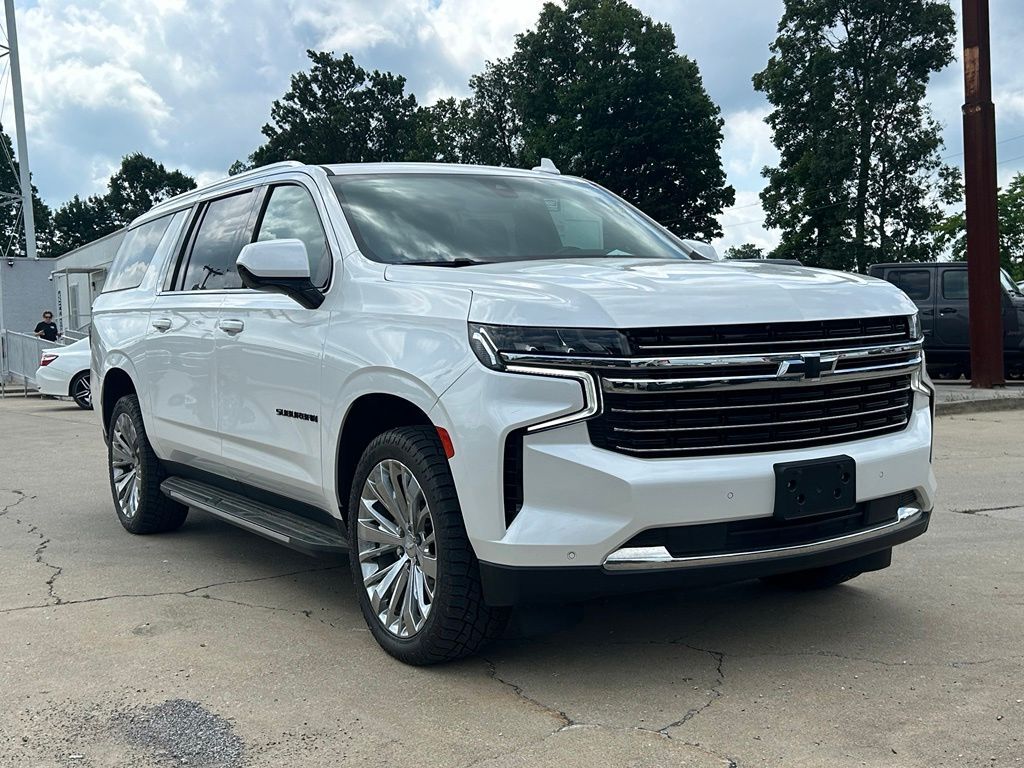 2022 Chevrolet Suburban LT Crestwood KY