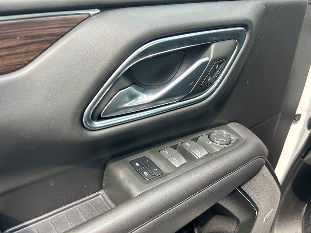 2022 Chevrolet Suburban LT Crestwood KY