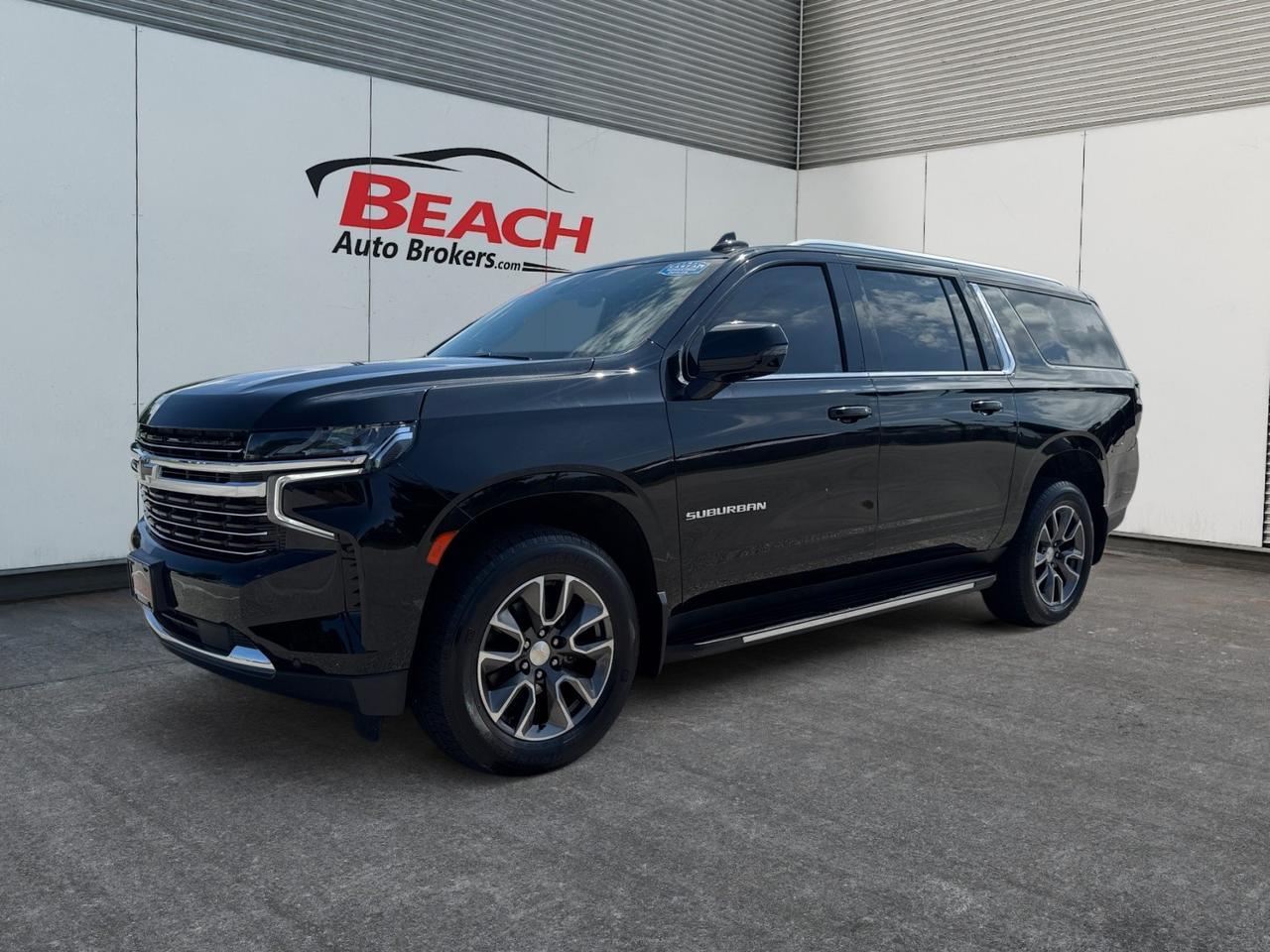 2022 Chevrolet Suburban LT, HEATED & COOLED SEATS, BOSE SPEAKERS, PANORAMIC SUNROOF, POWER THIRD ROW SEATS, APPLE CARPLAY, REMOTE START, KEYLESS ENTRY & START, CARFAX 1-OWNER VEHICLE, THIS SUV IS LOADED WITH FEATURES THE WHOLE FAMILY WILL LOVE, COME TEST DRIVE IT TODAY!!! Norfolk VA