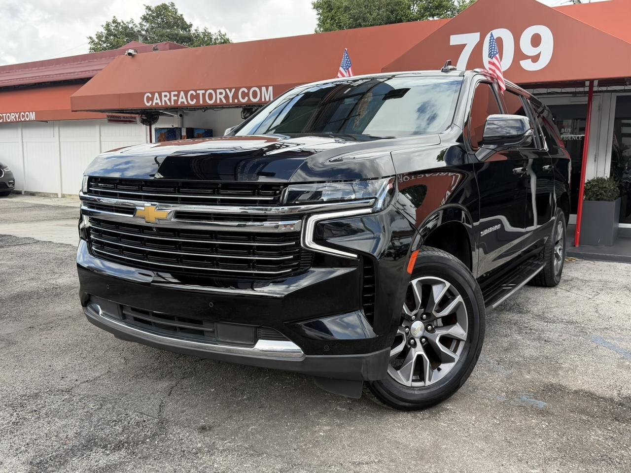 2022 Chevrolet Suburban LT
